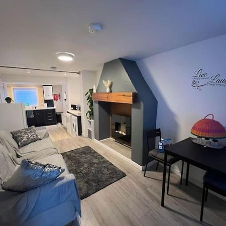 Haven - Beautiful 3 Bedroom House 밸리나인치 외부 사진
